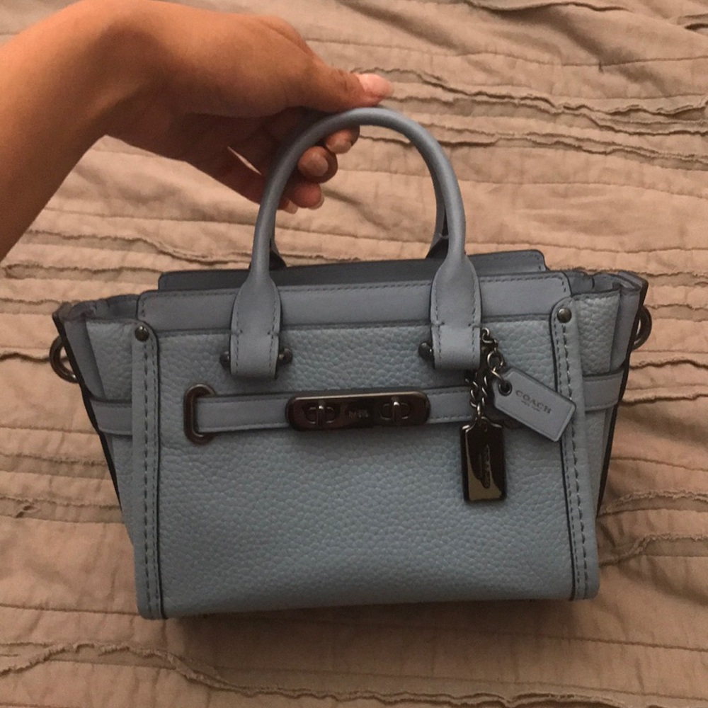 Coach swagger 20 in baby blue
